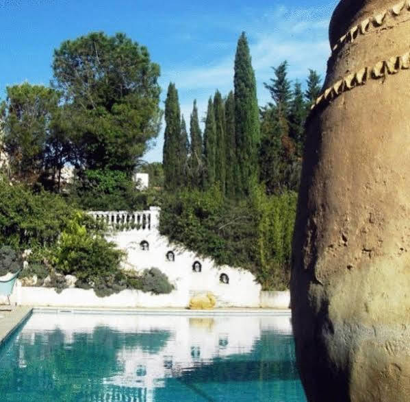 Le Cesar Ξενοδοχείο Plan-de-Cuques Ανέσεις φωτογραφία